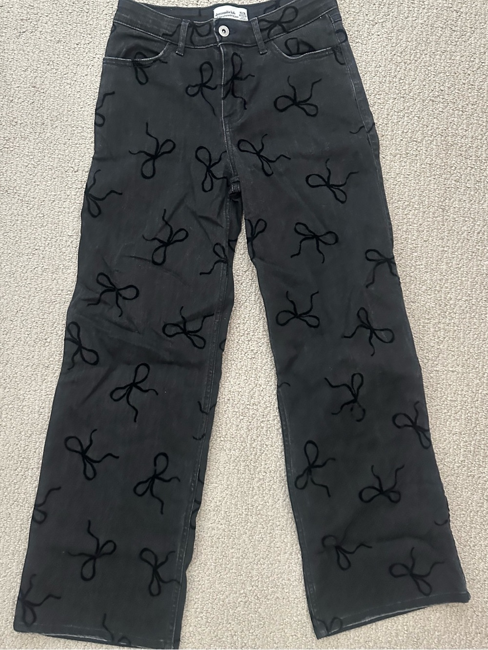 Girls abercrombie kids Black Pants with Bow Embroidery